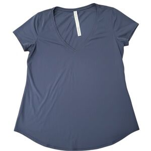 Lululemon Love Tee V Neck Size 8 Athleisure Basic Short Sleeve Workout Top GUC
